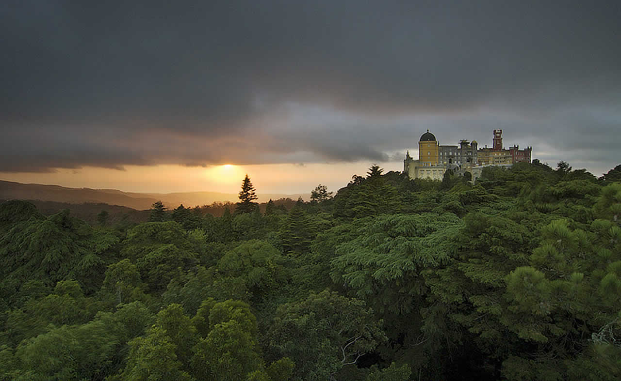 Sintra Fairy Tale Tour